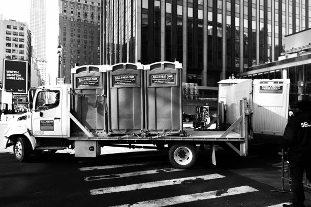 Best Portable restroom trailer rental  in Pennington, NJ